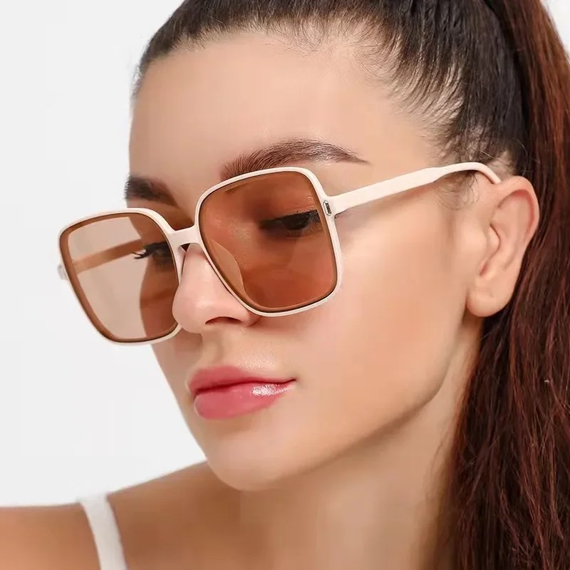 Gafas de Sol Cuadradas Extra G - Luxury Lifestyle Store reseña y precio