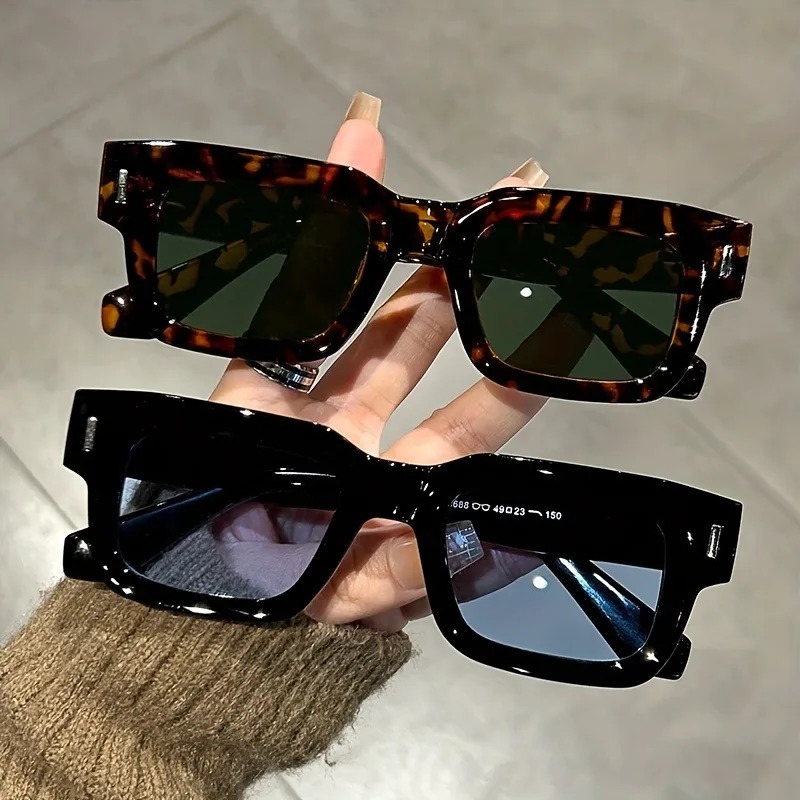 Gafas de Sol Rectangulares de  - Luxury Lifestyle Store reseña y precio