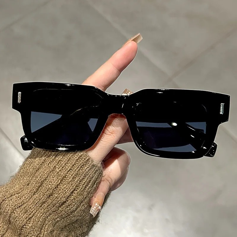 Gafas de Sol Rectangulares de  - Luxury Lifestyle Store reseña y precio