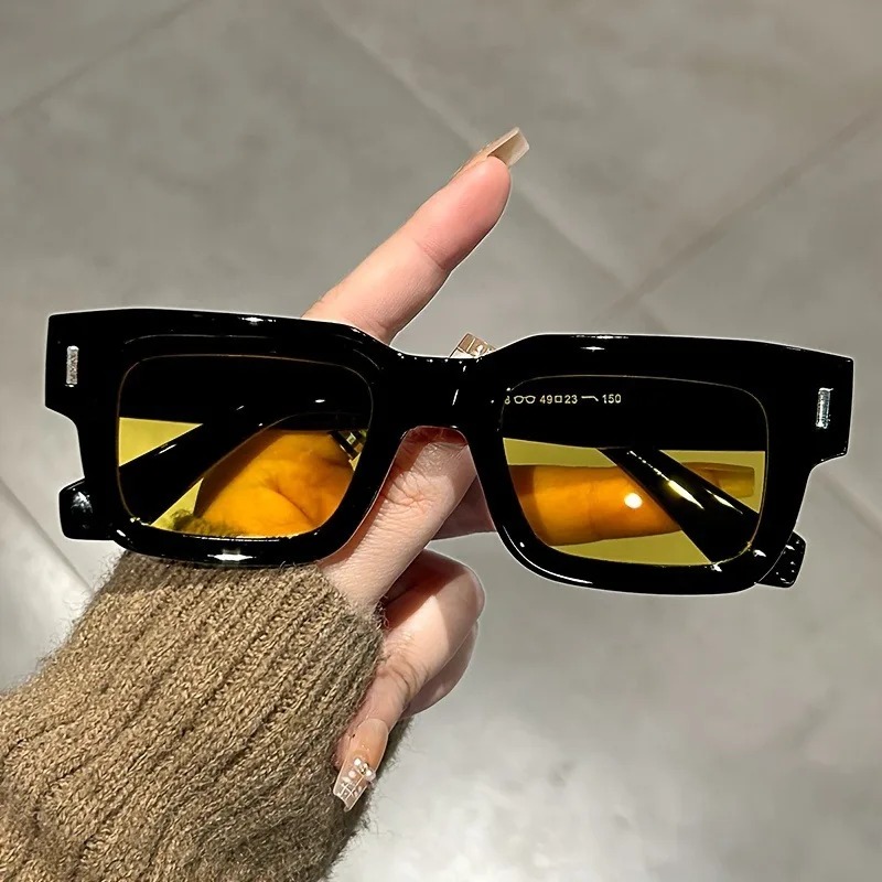 Gafas de Sol Rectangulares de  - Luxury Lifestyle Store reseña y precio